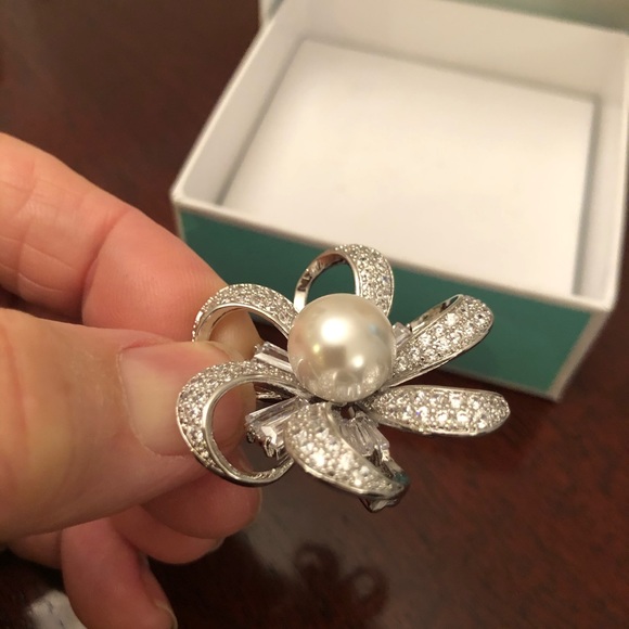 Brooch. SOLD - Picture 5 of 8